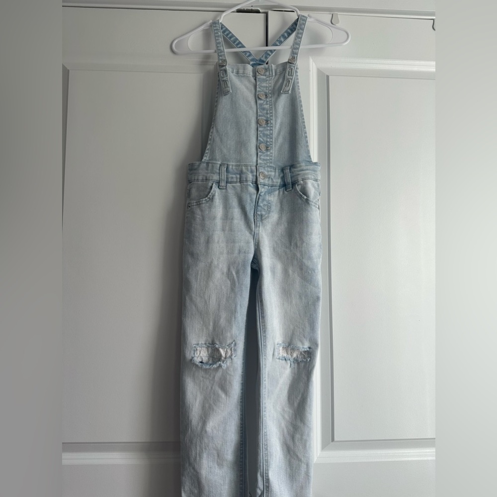 Girls denim distressed overalls